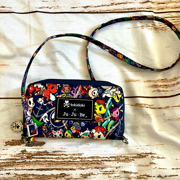 EUC Sea Punk Toki-doki wallet with added strap - Picture 2 of 8